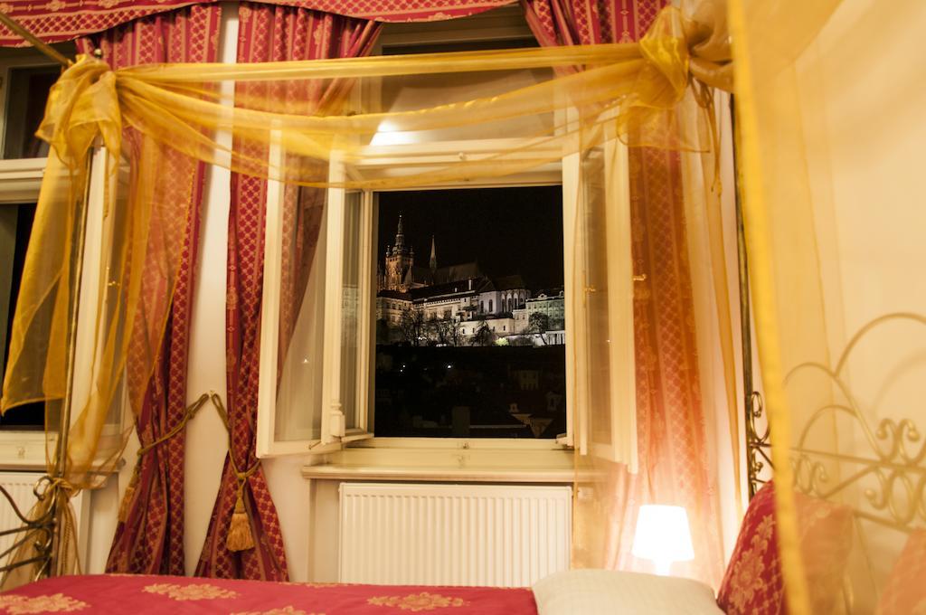 The Castle Apartments Prague Room photo